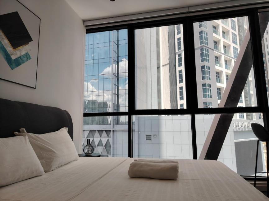 Scarletz Suites Klcc By Deko Kuala Lumpur Ruang foto